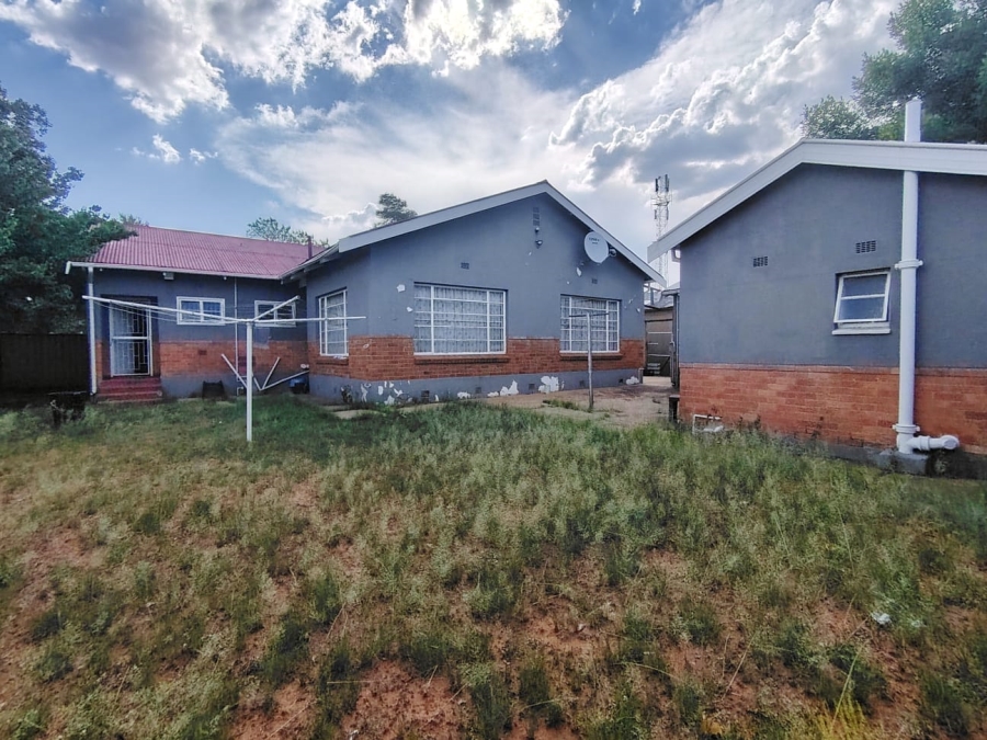 4 Bedroom Property for Sale in Gardeniapark Free State